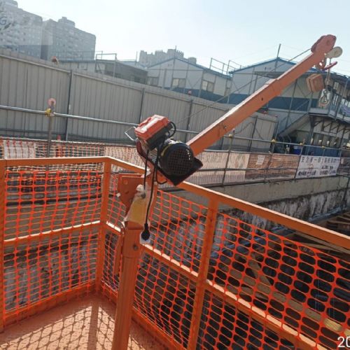 TIG 啟思工業 吊車/直流捲揚機/ 直流吊架/車用吊架,吊車 絞盤/鋼索式/電動絞盤/線控式