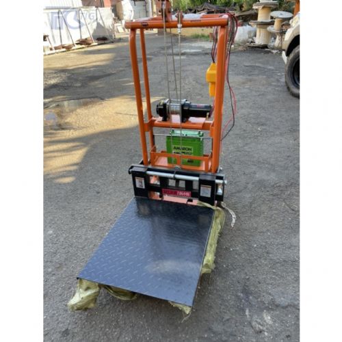 TIG啟思工業 250KG半自動堆高機