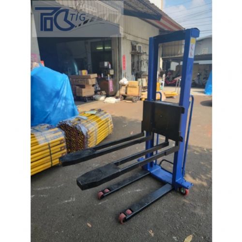 1000KG電動堆高機