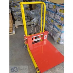 TIG啟思工業 200KG/2000KG油壓堆高機